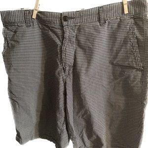 Docker’s Men’s shorts flat front size 36
